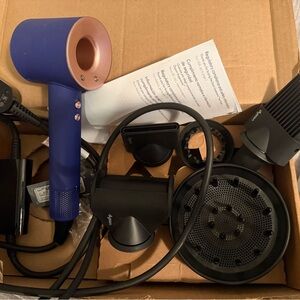 Dyson Hair Dryer - Deep Blue and Copper + four attachments